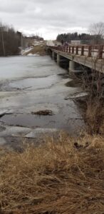 Frozen rivers and early season kayaking #silentwake