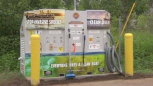 boat clean up station
