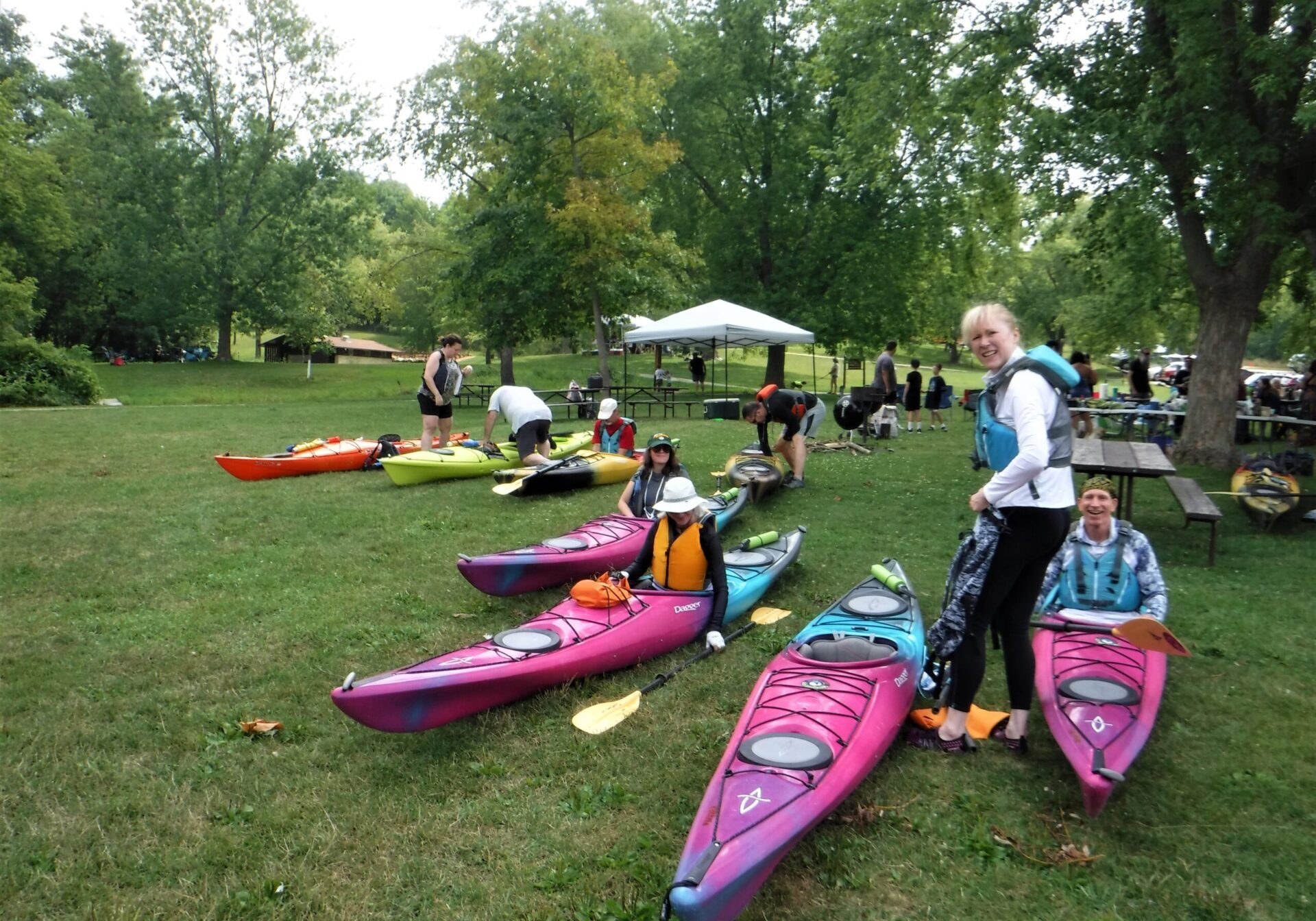 silent wake kayak class students